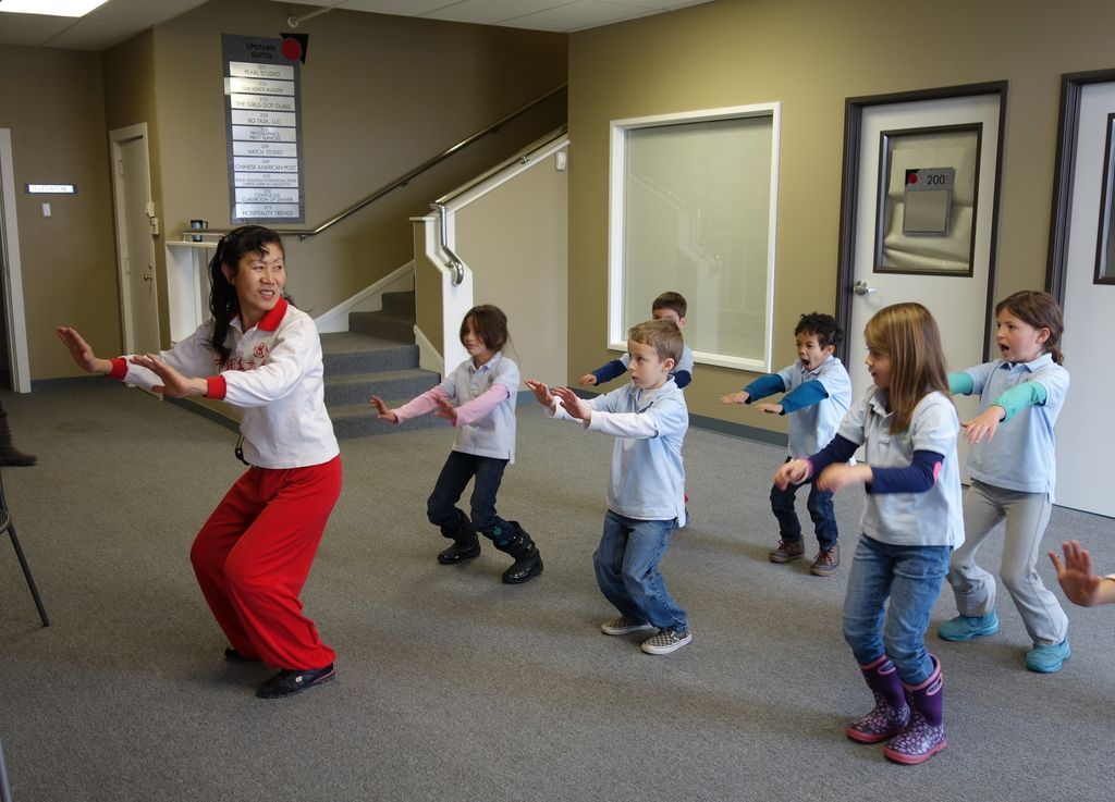 Confucius classroom of Denver offers many culture 