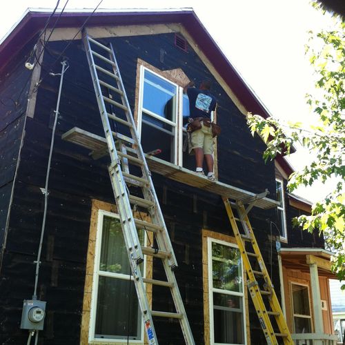 Installing replacement windows in Hortonville
