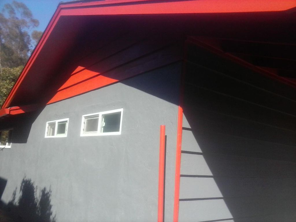 Exterior Custom two tone paint job