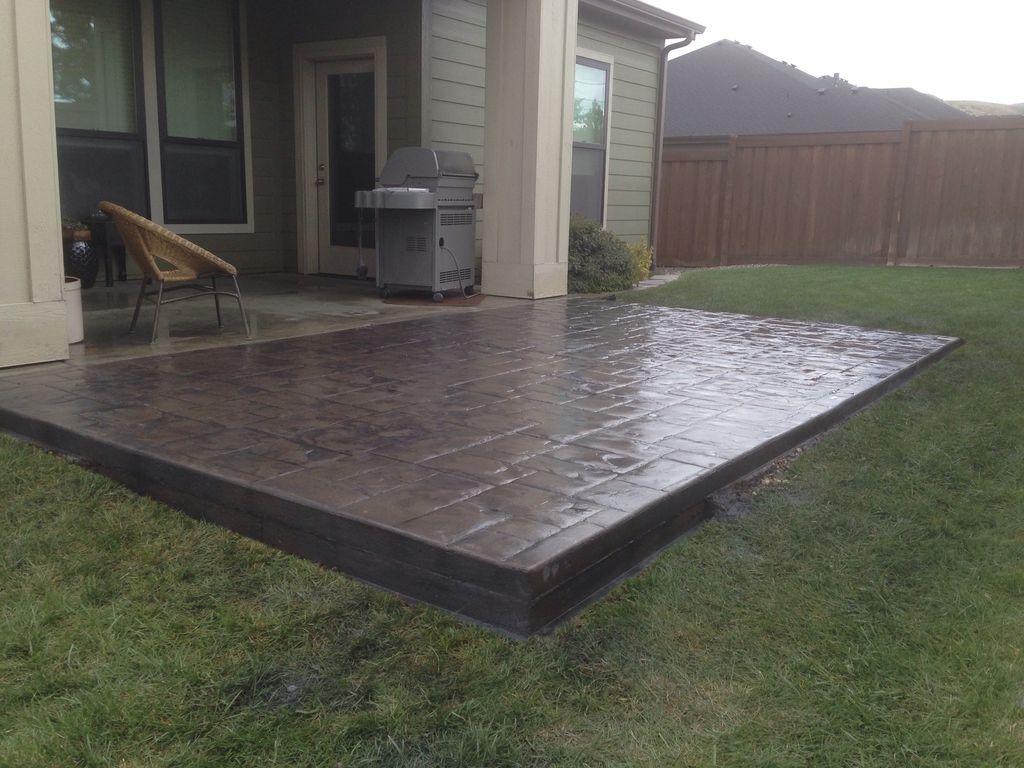 Jeremy,s Patio  Ashlar Slate stamp
Color- Pebble S