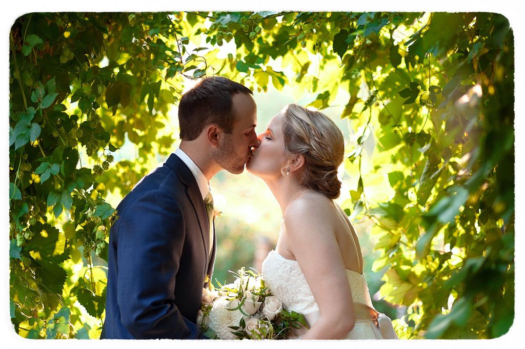 Bride & Groom's portrait session.

Visit my websit