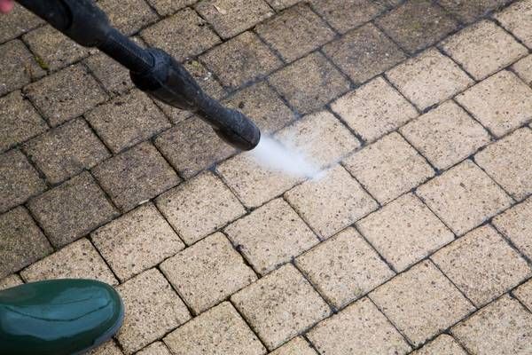 Pressure washing job