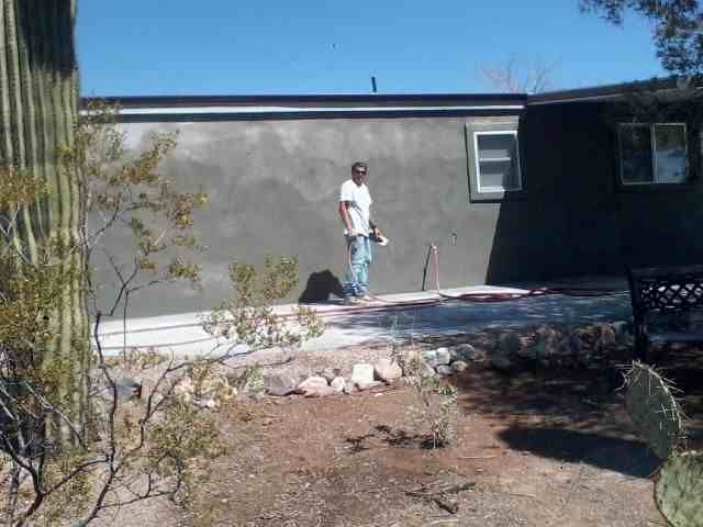 Manufactured home with new stucco all around (fron