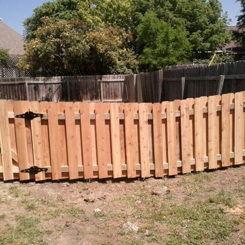 4 ft. shadow-box-style cedar fence!