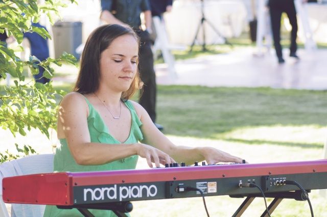 Playing an outdoor wedding in Orondo, WA.

Process