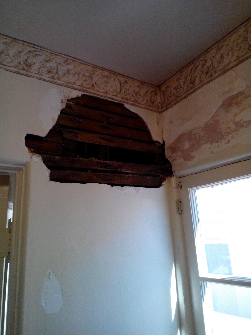 This home was in serious need of refurbishment & T