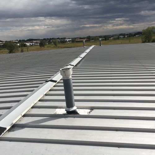 Commercial metal roof construction.