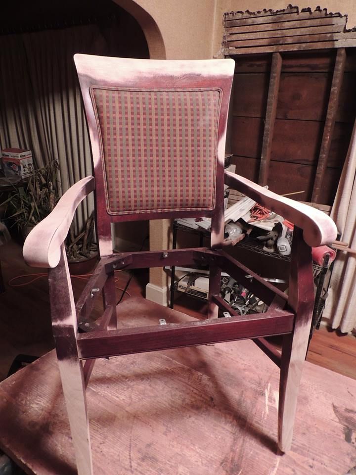 Here's a second group of dining room chairs, a lit