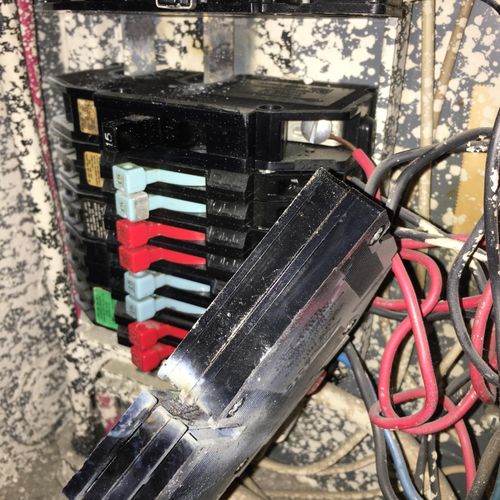 Bad bus bar damaged circuit breakers!