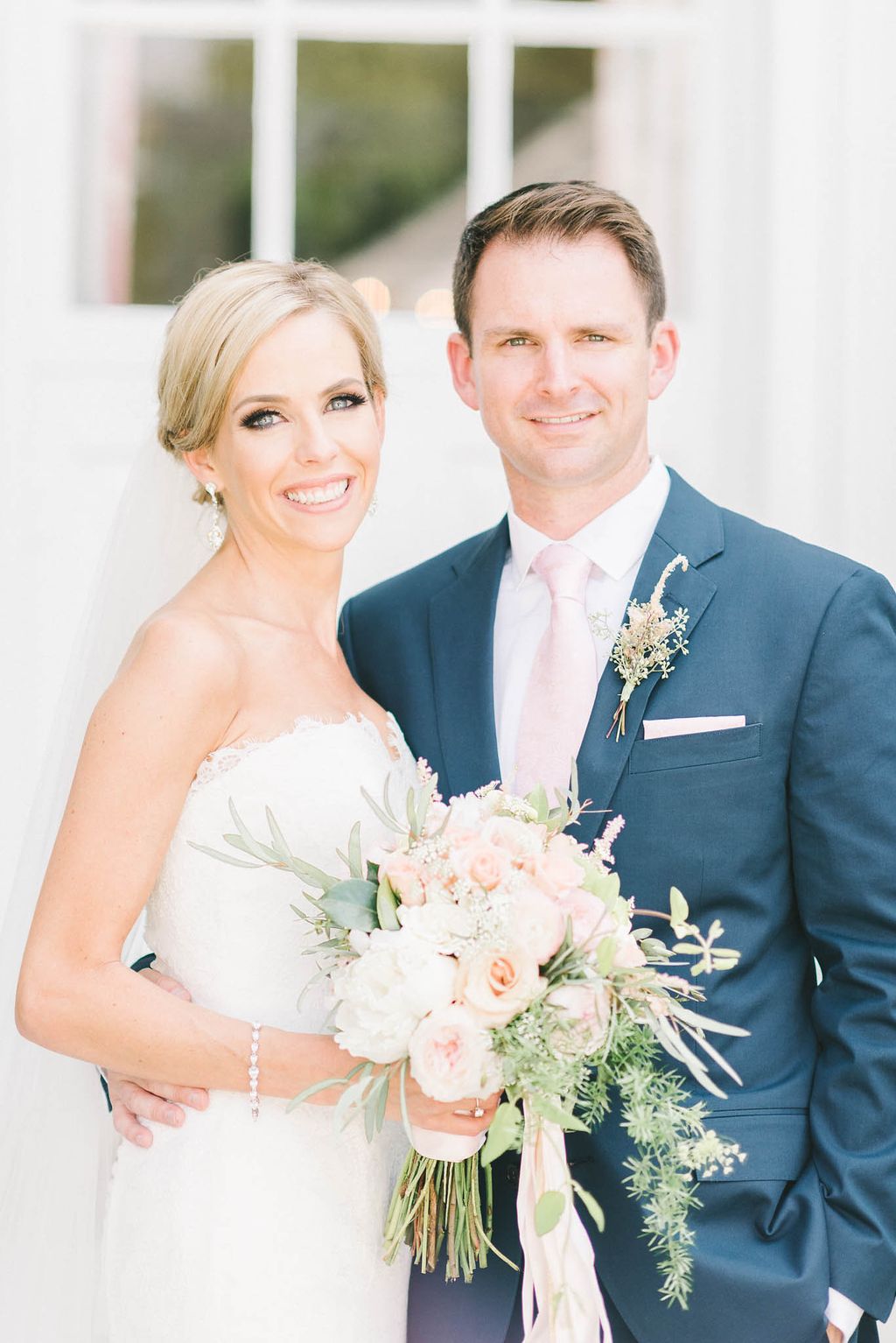 Real wedding in Annapolis, MD. Photographer Elizab