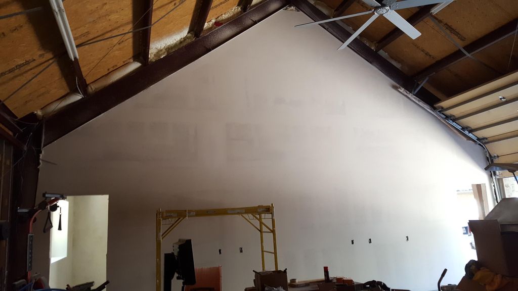 house #1 Big wall, drywall and texture