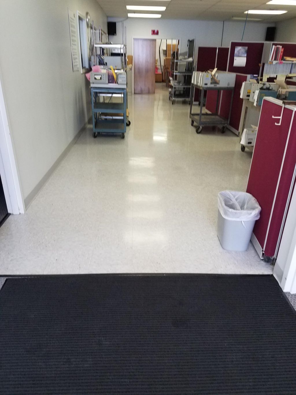 Weekly janitorial at electronic shop Middletown CT