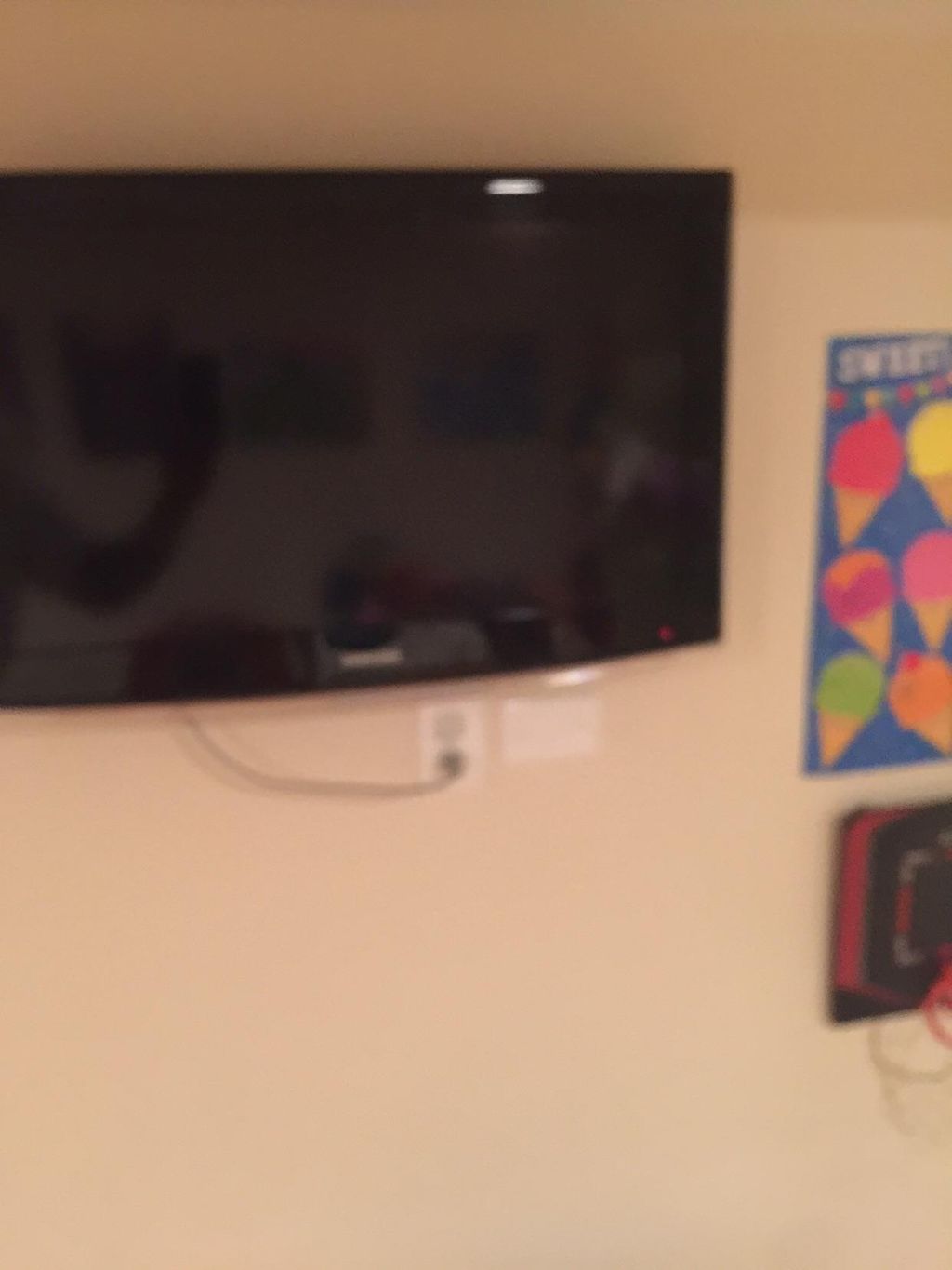 Installed new outlet and mounted tv with flat TV m