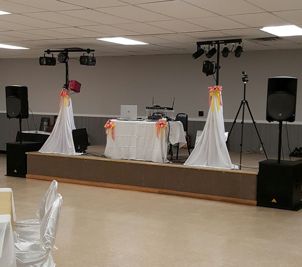 JR Entertainment DJ & Karaoke Service