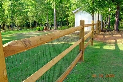 4ft. Pine Split Rail with wire