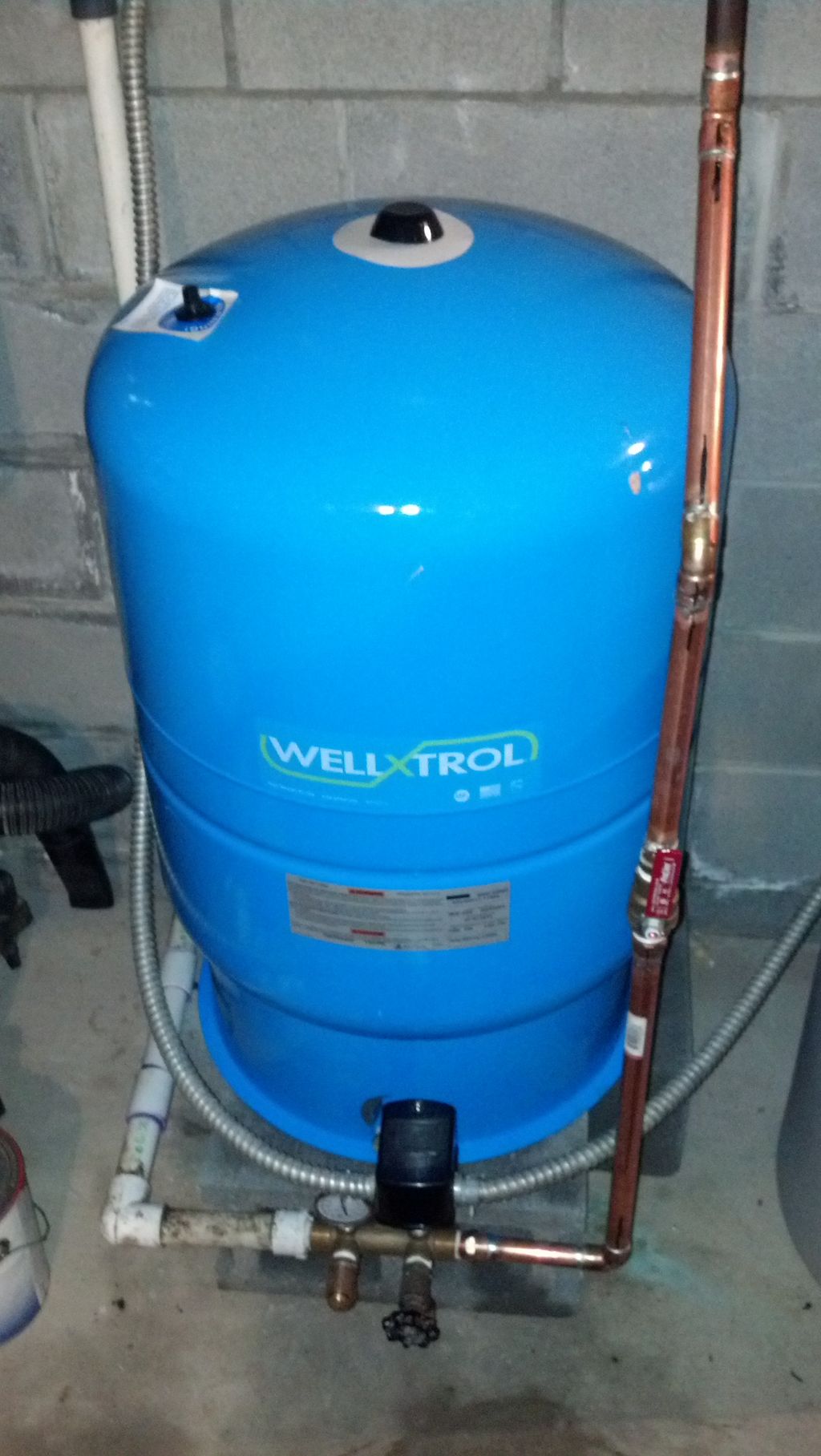 New well pressure tank.