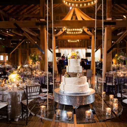 A stunning backdrop for a suspended wedding cake.