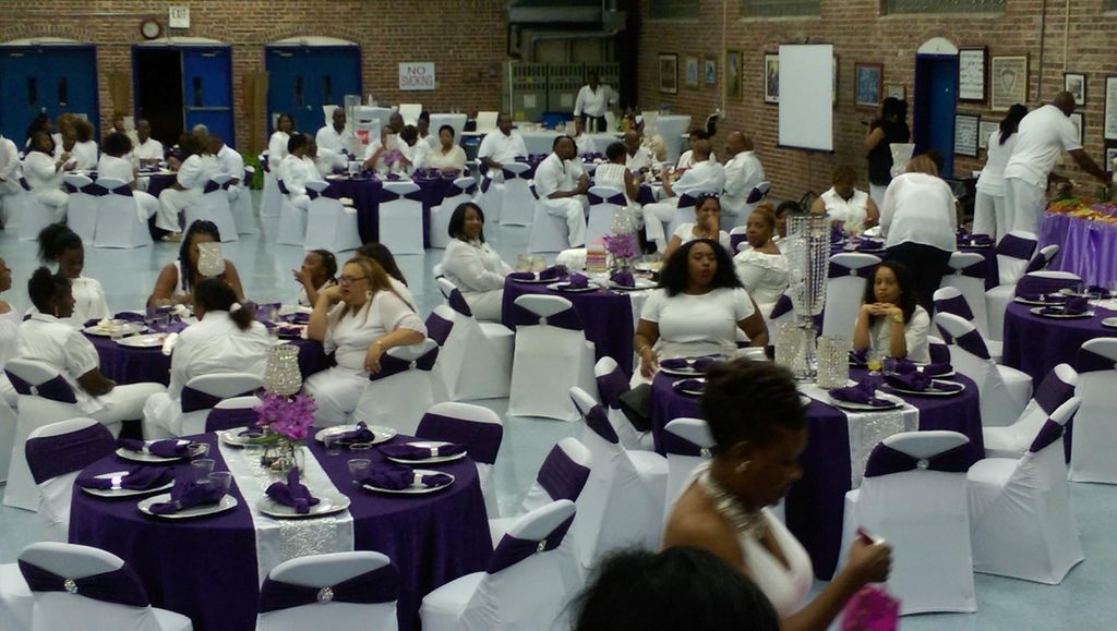 Guests at the all white party