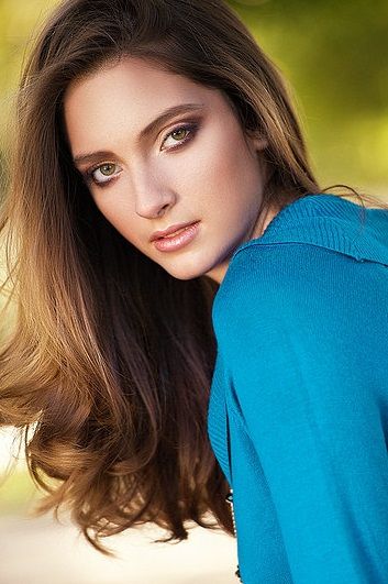 Photoshoot Hair & Makeup
Amanda Stone
www.Amandast