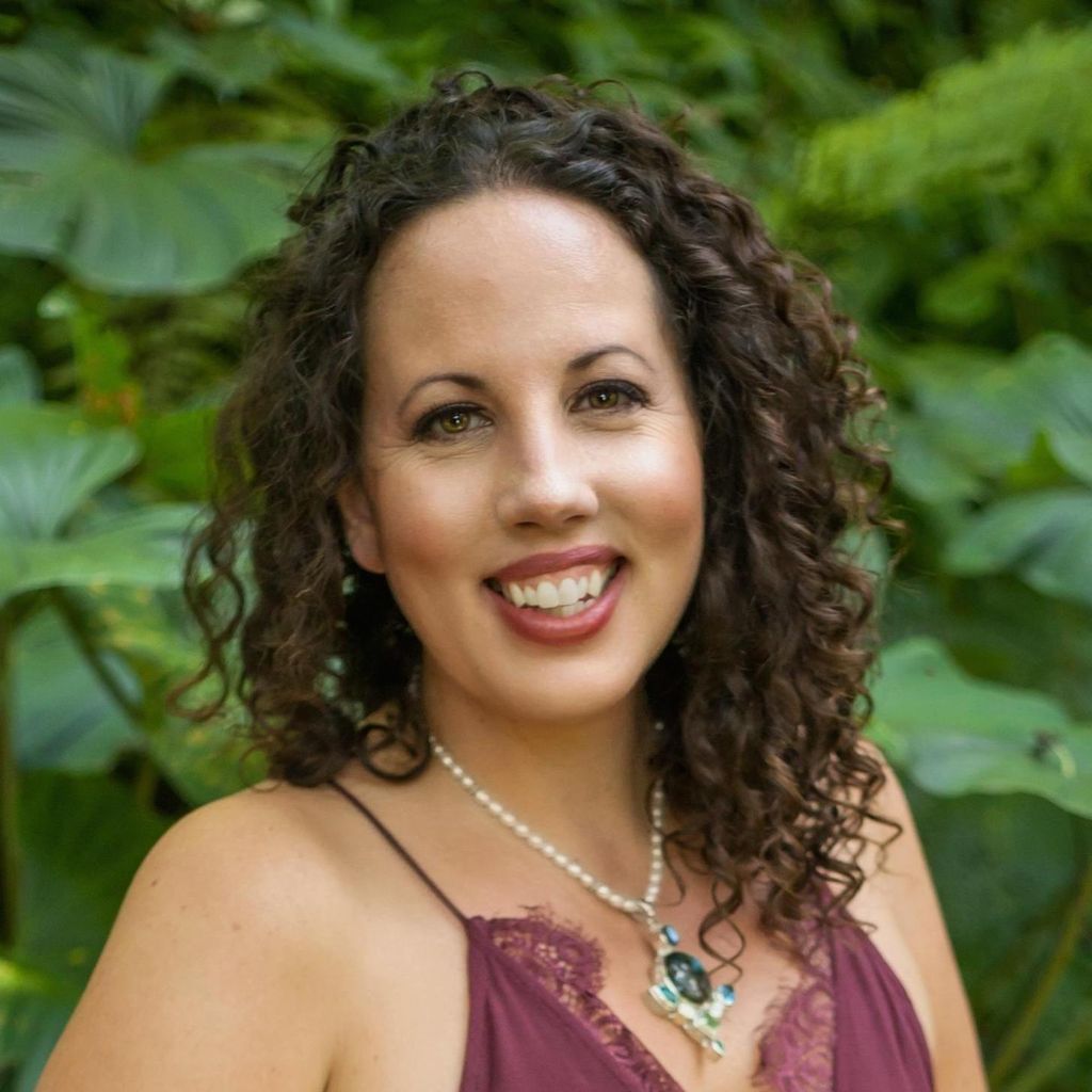Lalita Diaz | Meditation Teacher, Life Coach