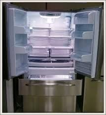 Stainless steel refrigerator deep cleaned and poli