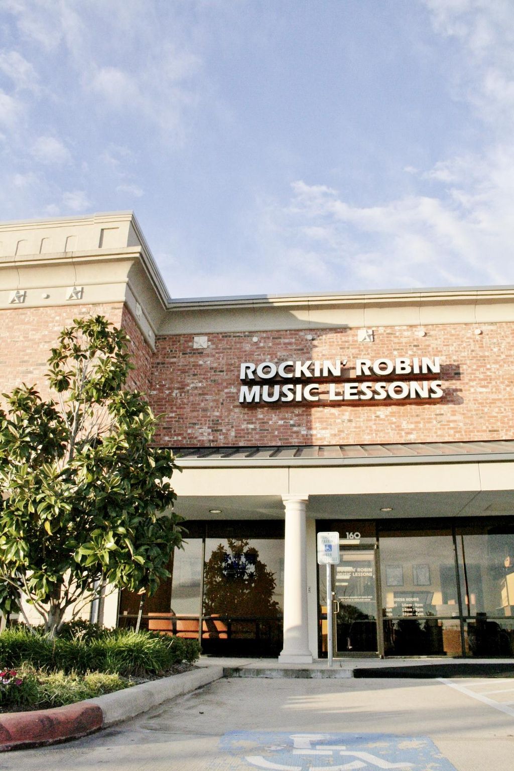 Rockin' Robin Music Lessons 
(Missouri City)