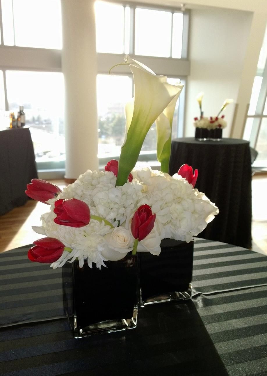 Upton Charlotte Reception Centerpiece - Feb 2014