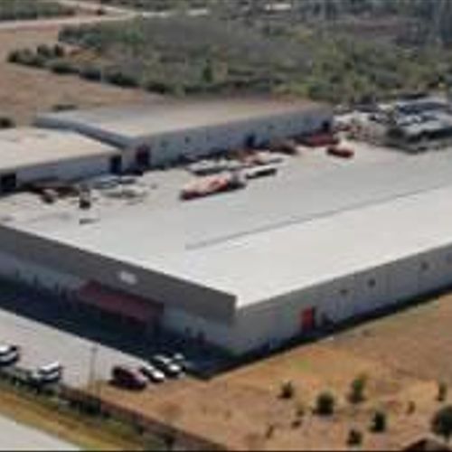 136,000 sq ft on 12 acres
This manufacturing, faci