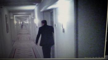 Boyfriend exiting the Hotel room! Using a fixed co