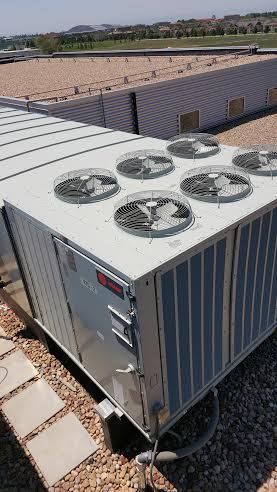 large commercial Roof Top Unit
