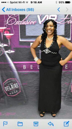 Hi my name is Katina Doye im 44 years old ..An im 
