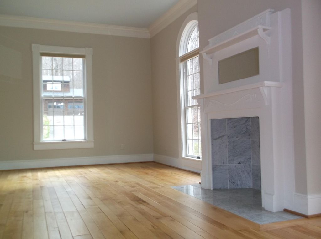 Full paint -classic light blue ceiling, crown mold