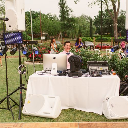Make your event more special by hiring a DJ that p