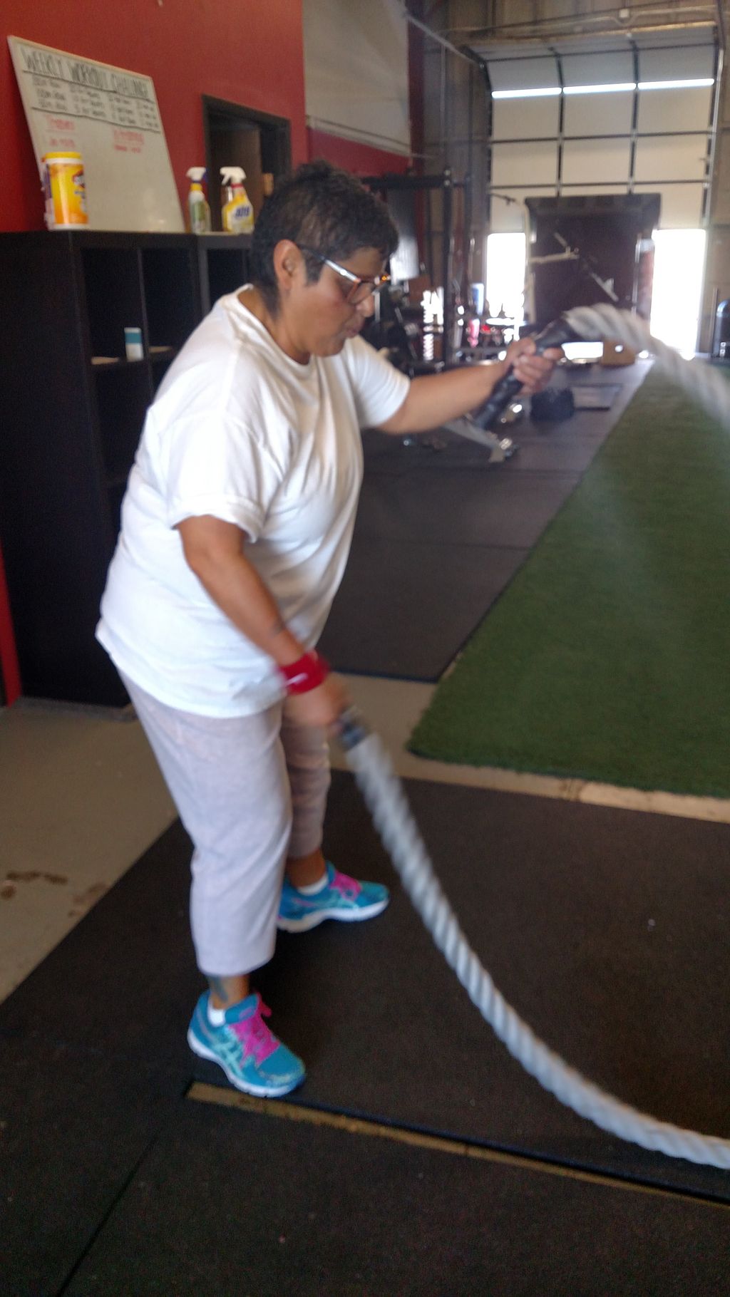 Another client who loves the ropes!