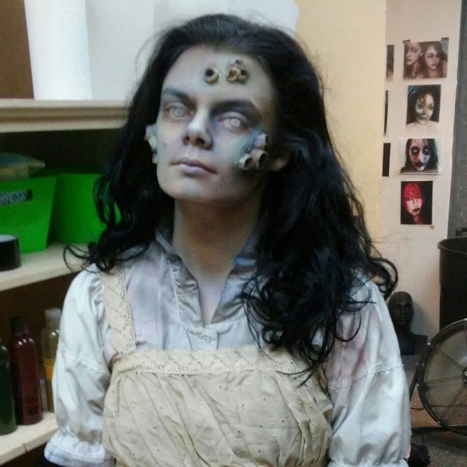 Prosthetic Barnacles for a drowned makeup