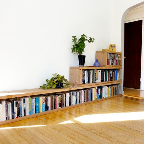LES LIVRES - custom made bookshelves