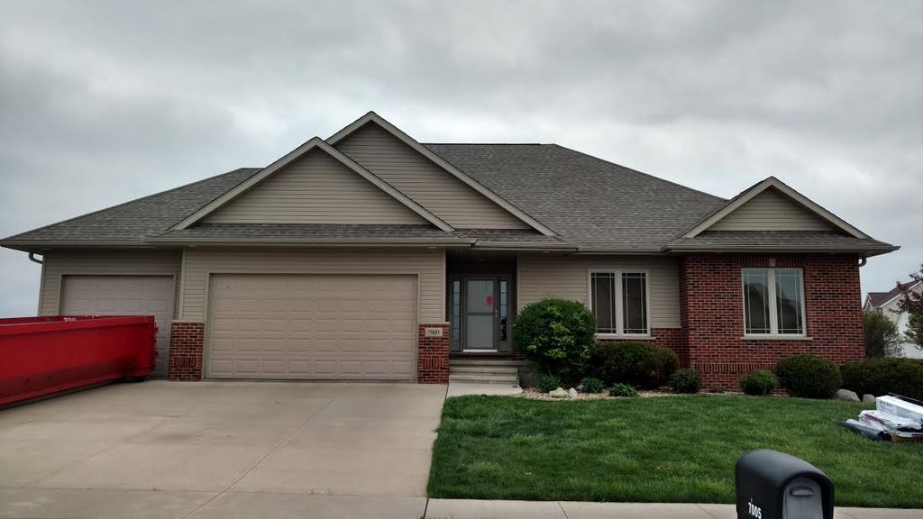 Beautiful completed roof in Marion !!!