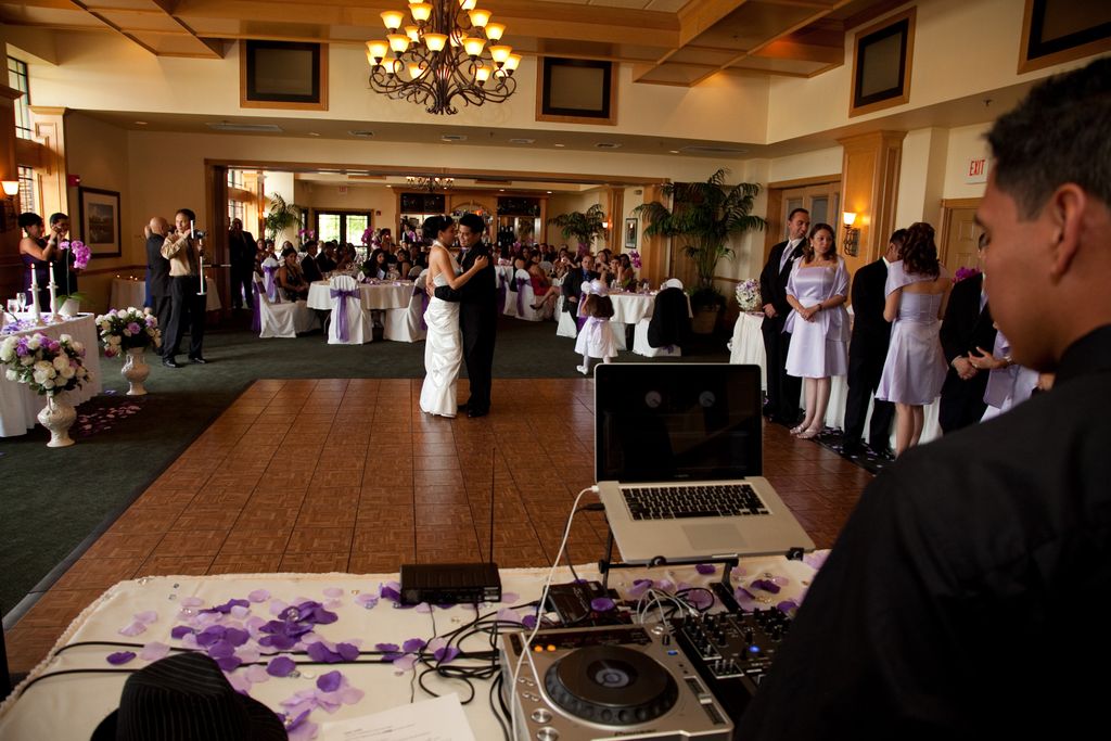 First dance for the husband and wife