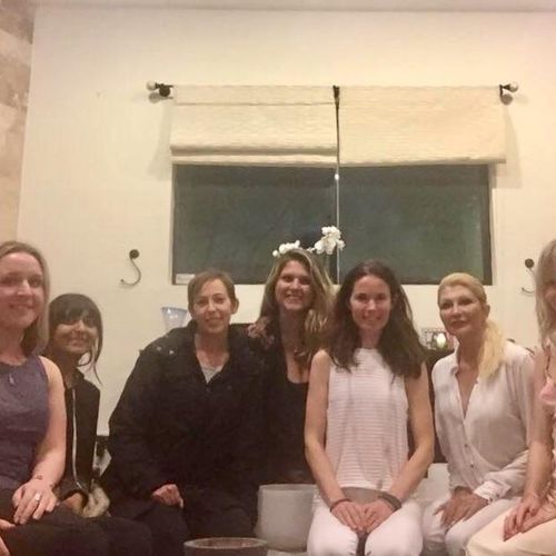 A monthly women’s event with meditation and sound 