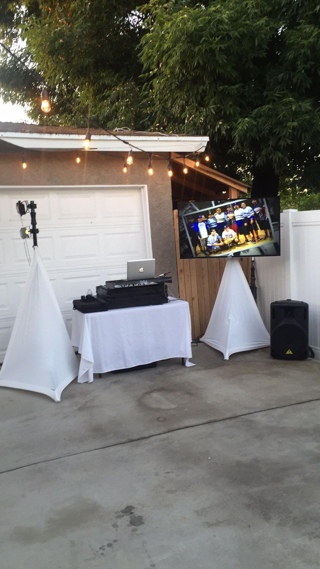 40th Bday party with 55” Tv slide show and music v