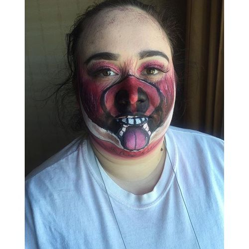 Wooo Pig Sooie Face Paint/Fantasy Makeup