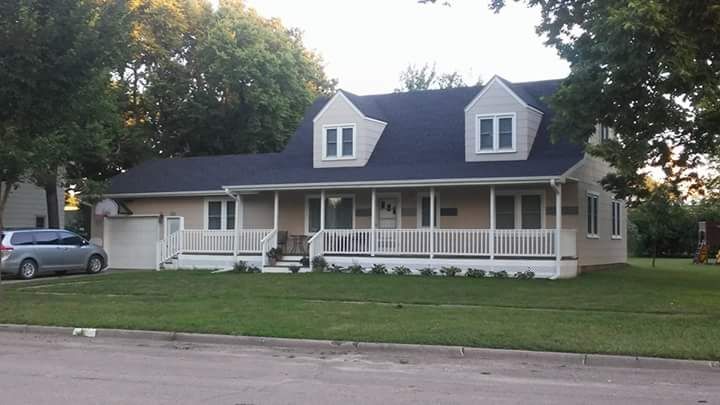 4 layer tear off including metal. Aluminum fascia 