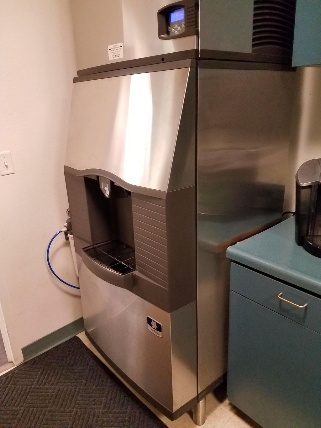 installing a ice machine