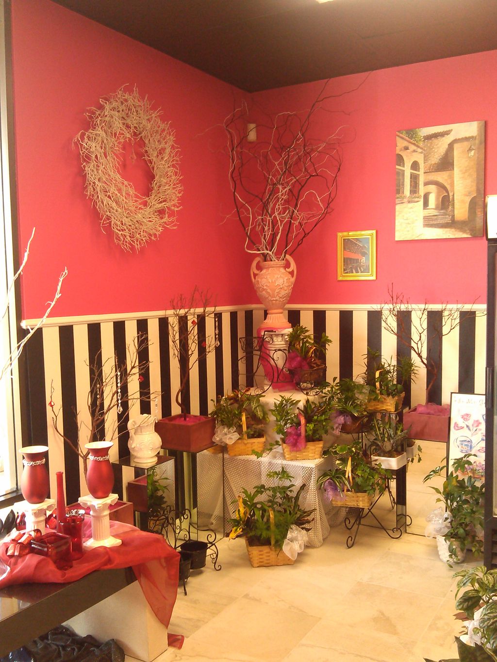 House plants are a great way to help with indoor a