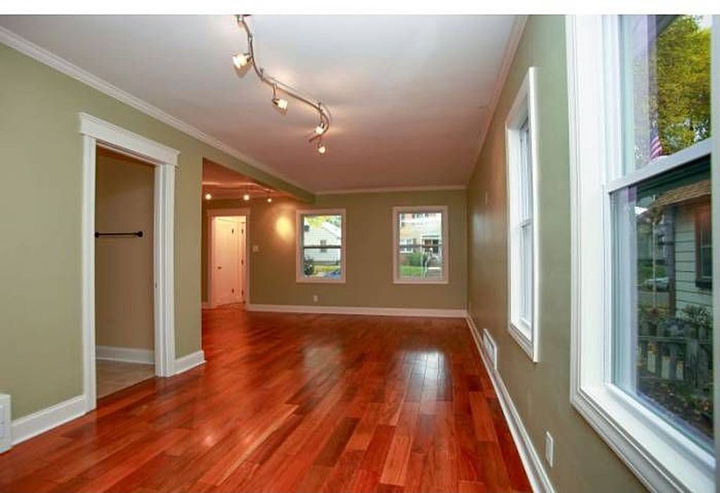 Natural Brazilian Cherry hardwoods completed in De