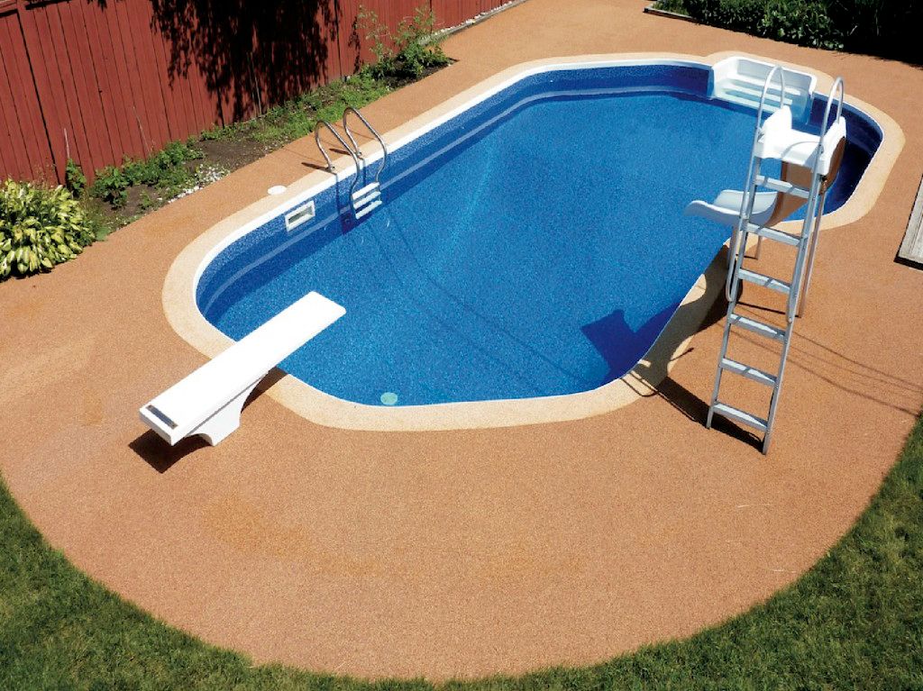 Pool deck