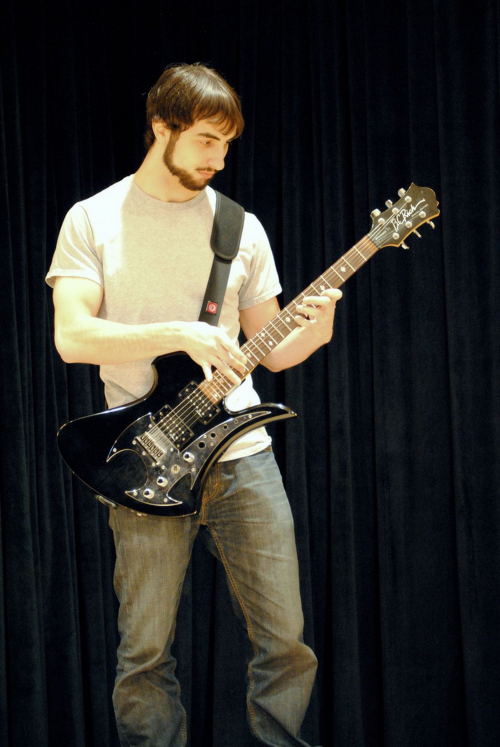 Another photo taken while improvising a solo, caug