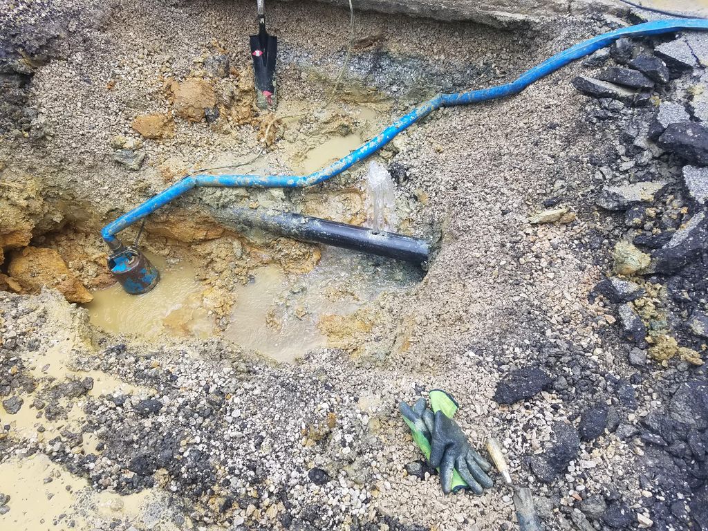 Repairing a 4" water line!