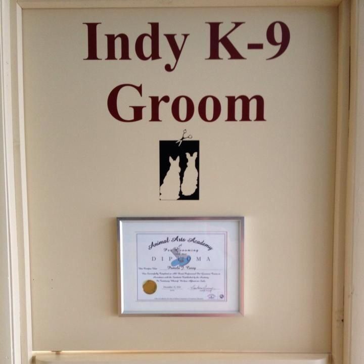 Indy K9 Groom