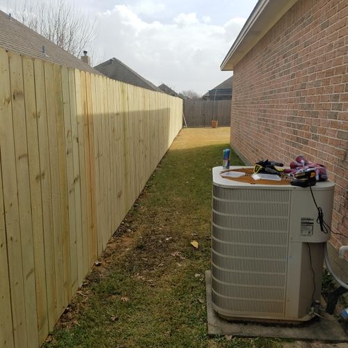 Total Replacement Fence. Front Side